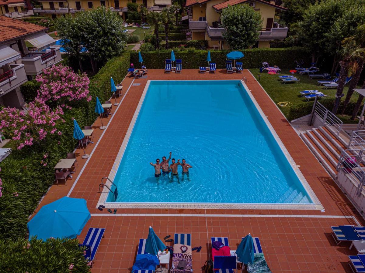 Porto Azzurro Sirmione
