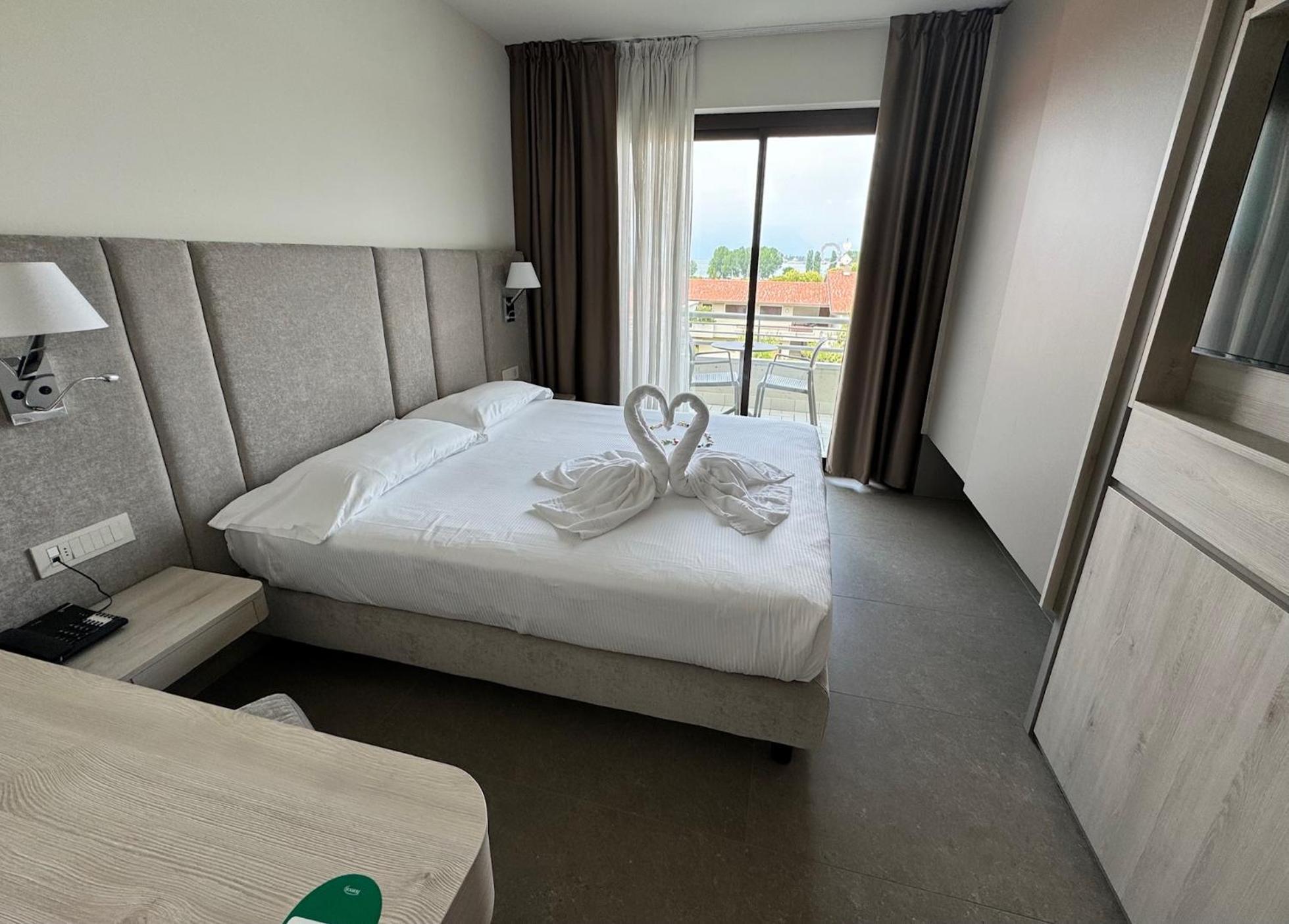 Porto Azzurro 3* Sirmione