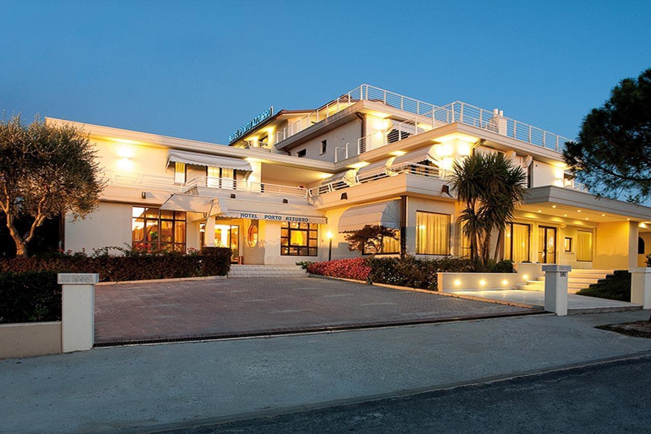 Hotel Porto Azzurro 3*