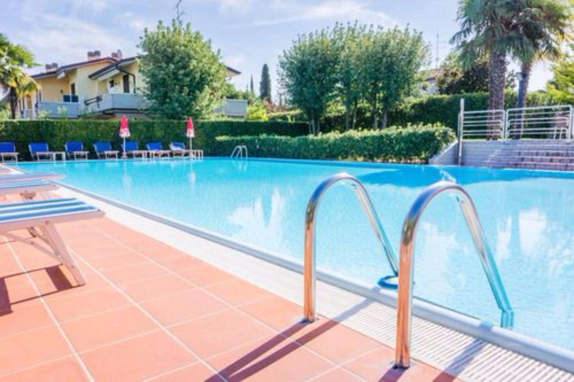 Porto Azzurro 3* Sirmione