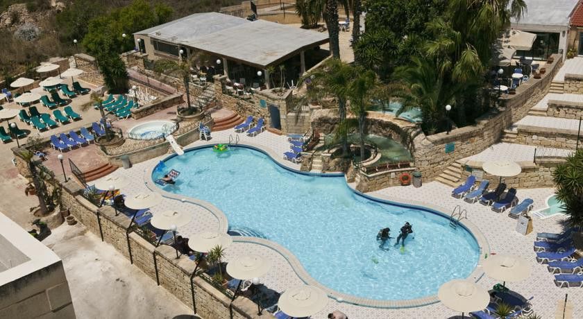 Hotel Porto Azzurro 3*